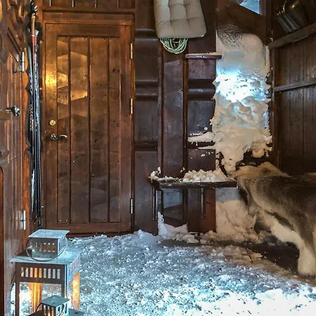 Cozy In With House A Mountain View