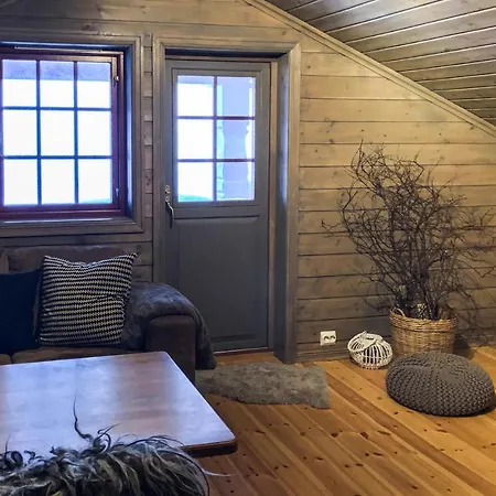 Cozy In With House A Mountain View בית נופש
