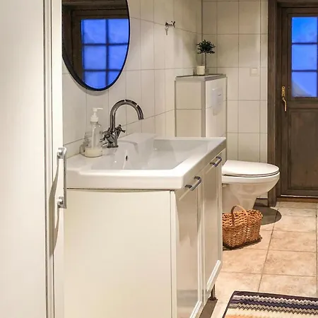 Cozy In With House A Mountain View