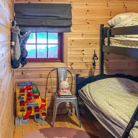 Cozy In With House A Mountain View Aseral